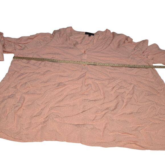 Lane Bryant Womens 26/28 Henley Top Peach Flowy Lightweight Romantic Feminine - Picture 7 of 10